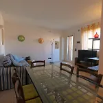 Duplex Con Doppi Servizi Piazza Aurora Lejlighed