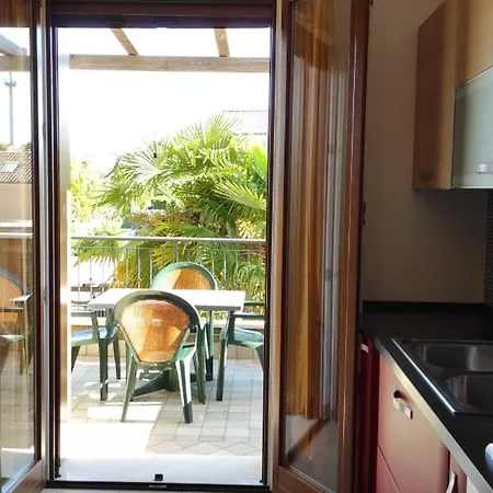 Duplex Con Doppi Servizi Piazza Aurora לידו די ג'סולו