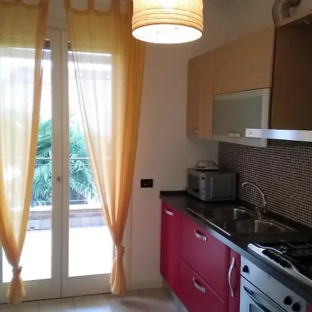 Duplex Con Doppi Servizi Piazza Aurora