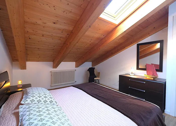 Apartment Duplex Con Doppi Servizi Piazza Aurora