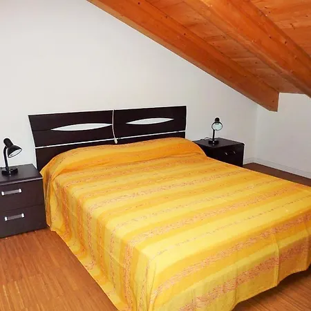 Duplex Con Doppi Servizi Piazza Aurora