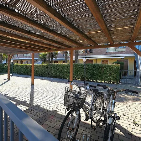Duplex Con Doppi Servizi Piazza Aurora *